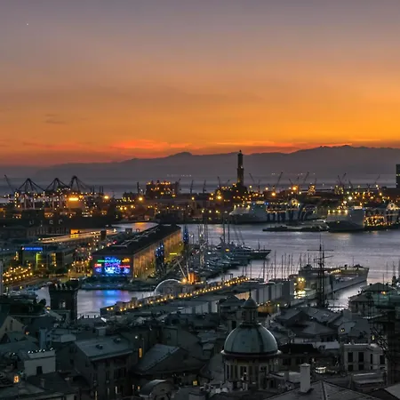 A Due Passi Dall'acquario Parking Free *