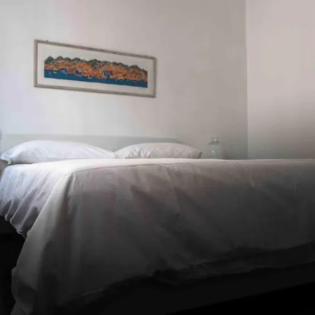 A Due Passi Dall'acquario Parking Free Apartamento