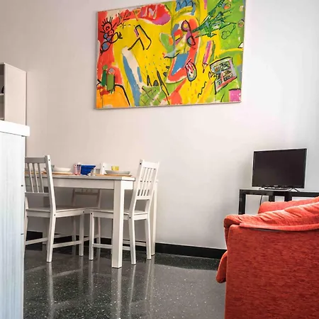 A Due Passi Dall'acquario Parking Free *