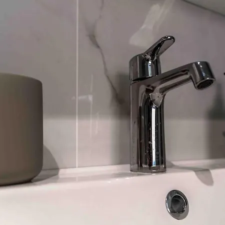 A Due Passi Dall'acquario Parking Free Γένοβα