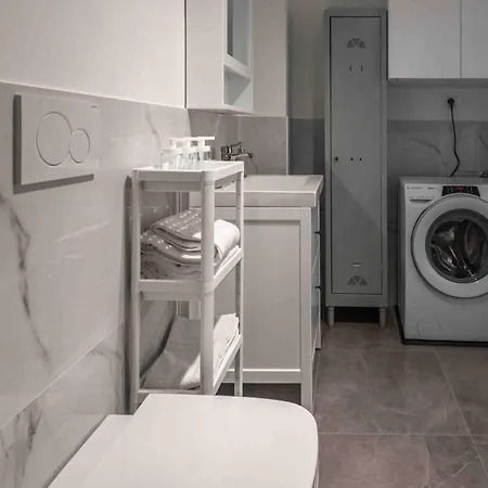 A Due Passi Dall'acquario Parking Free Γένοβα