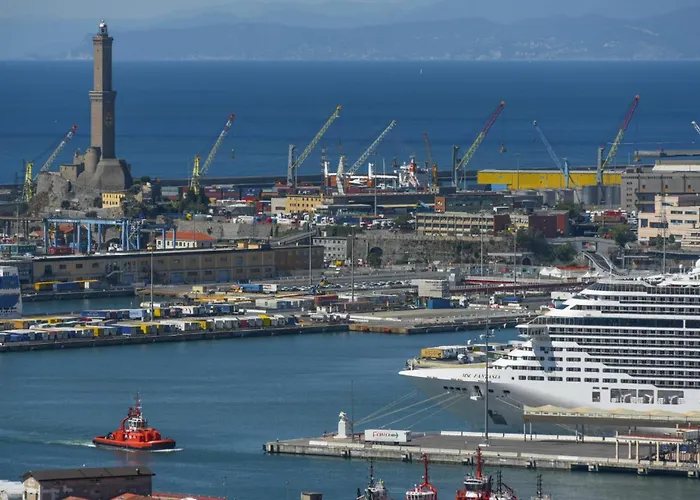 A Due Passi Dall'acquario Parking Free Appartamento *