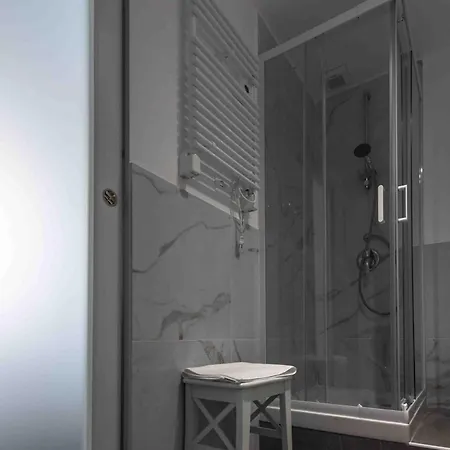 A Due Passi Dall'acquario Parking Free جنوة